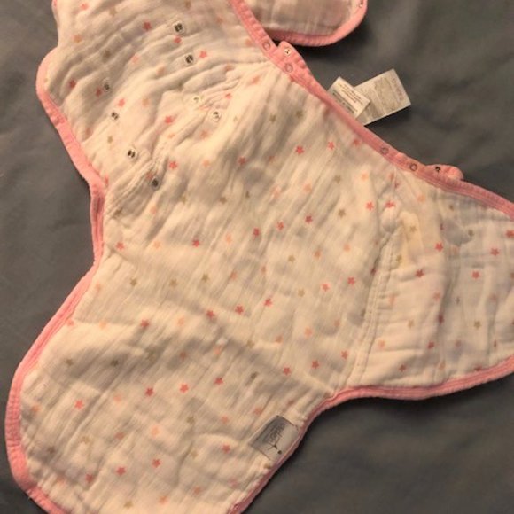 aden and anais easy swaddle with snaps 0-3 months up to 14 lbs - Picture 3 of 3